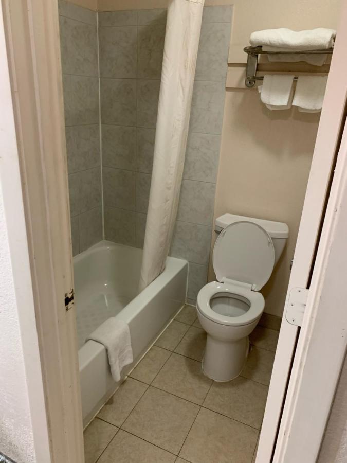 Regency Inn Jewett Buitenkant foto