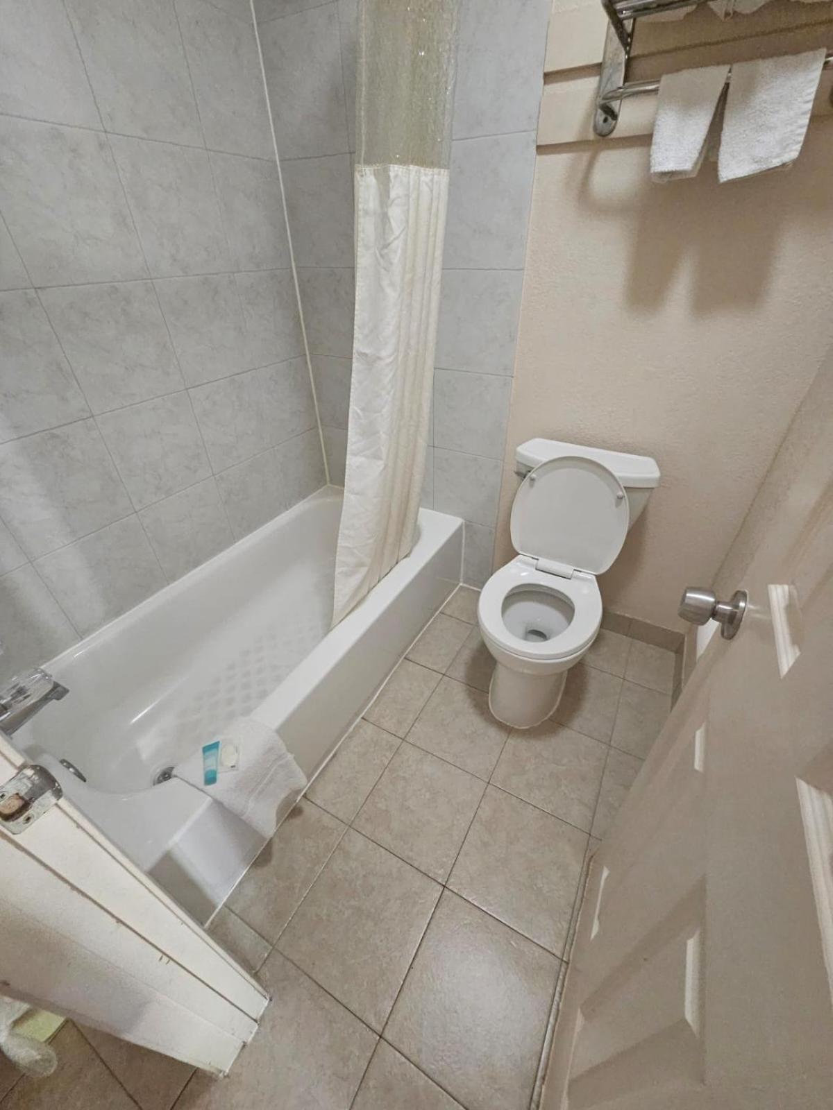 Regency Inn Jewett Buitenkant foto
