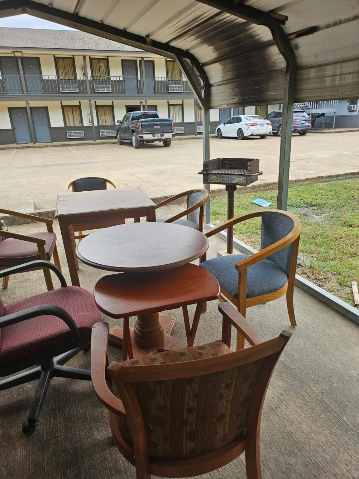Regency Inn Jewett Buitenkant foto